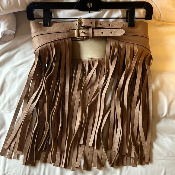 BCBGMaxAzria NWT Wide Fringe Belt Small BCBGMaxAzria | Accessories | Nwt Bcbg Max Azria Blush Pink  main image 3